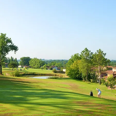 Les Maisons Du Golf D'armagnac Apart Otel